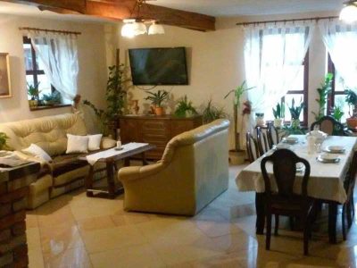 LEŚNICZÓWKA NAD SARENKĄ