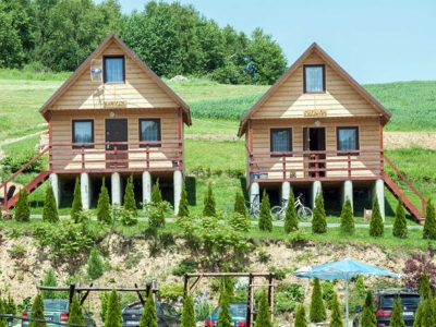 AGROTURYSTYKA DOMEK W RÓŻACH