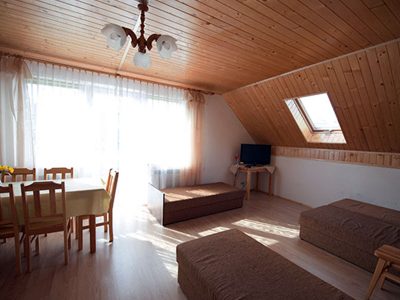 AGROTURYSTYKA DOMEK W RÓŻACH