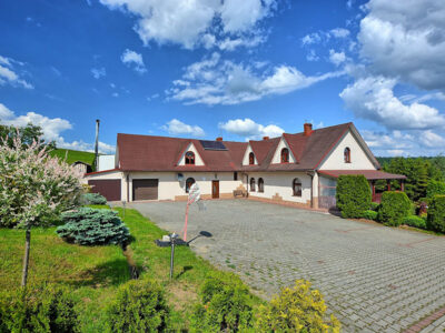 GOSPODARSTWO AGROTURYSTYCZNE POD ZŁOTĄ WIECHĄ