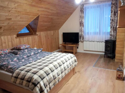 GOSPODARSTWO AGROTURYSTYCZNE DOM NA KRZEMIENICY