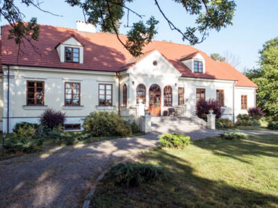 GOSPODARSTWO AGROTURYSTYCZNE DWOREK JANOWICKI